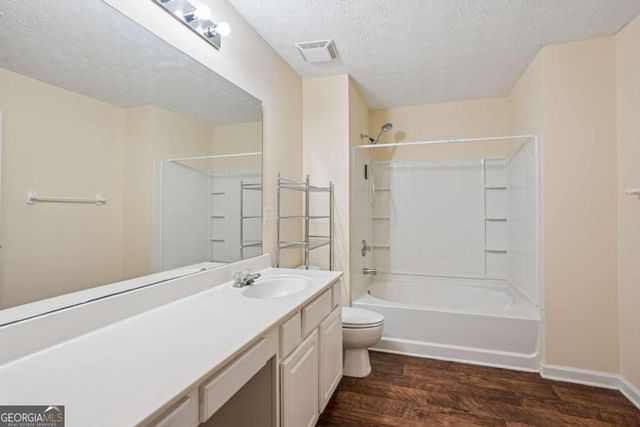 529 Lantern Wood Drive, Scottdale, GA 30079