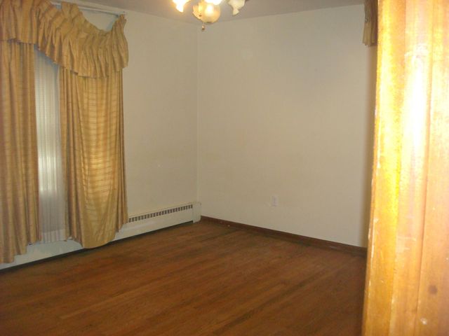 2740 Elkhart Street, Lake Station, IN 46405