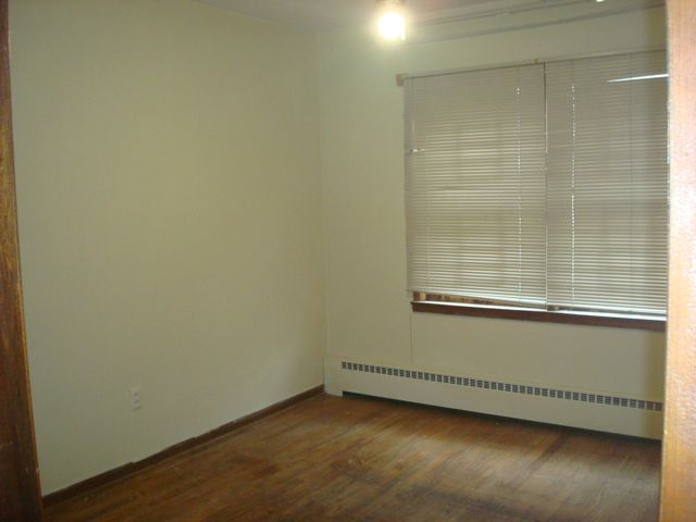 2740 Elkhart Street, Lake Station, IN 46405