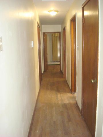 2740 Elkhart Street, Lake Station, IN 46405