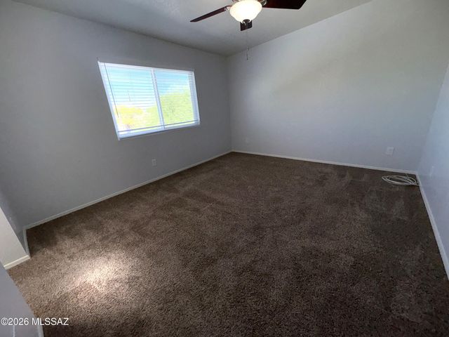 681 N Hearthside Lane, Tucson, AZ 85748