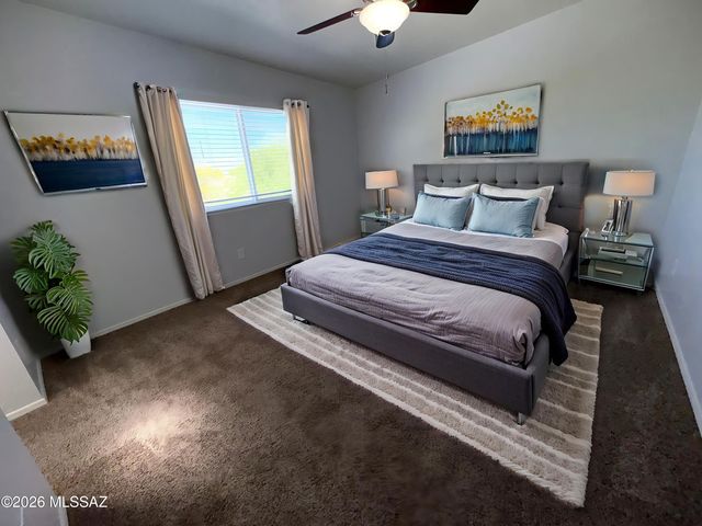 681 N Hearthside Lane, Tucson, AZ 85748