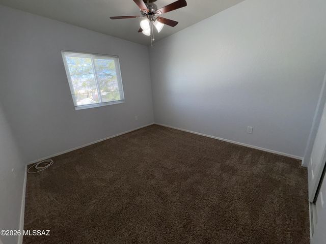 681 N Hearthside Lane, Tucson, AZ 85748