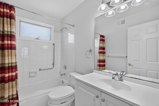 2381 Coral Leaf Road, Toms River, NJ 08755