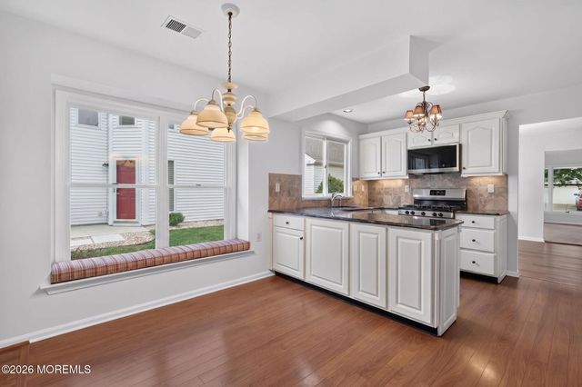 2381 Coral Leaf Road, Toms River, NJ 08755
