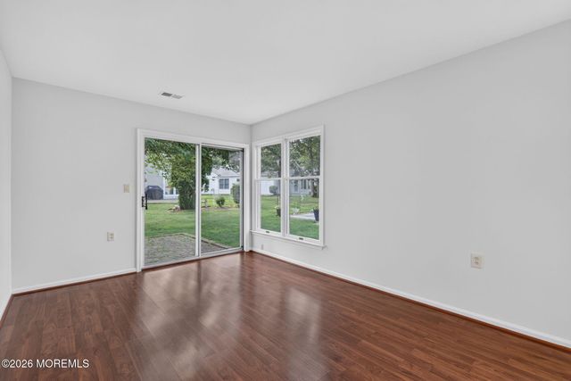 2381 Coral Leaf Road, Toms River, NJ 08755