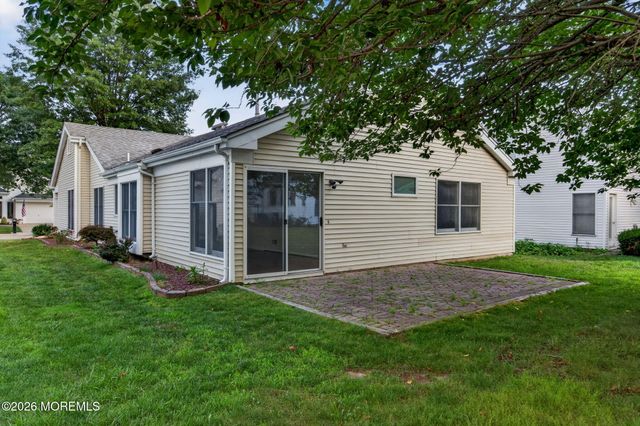 2381 Coral Leaf Road, Toms River, NJ 08755