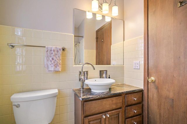 3203 N 94th STREET, Milwaukee, WI 53222