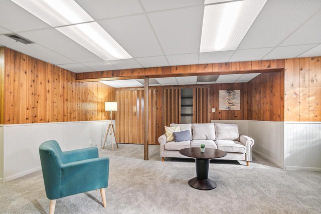 3203 N 94th STREET, Milwaukee, WI 53222