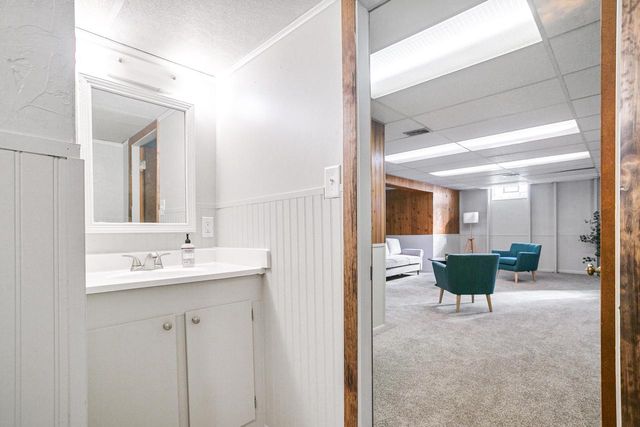 3203 N 94th STREET, Milwaukee, WI 53222