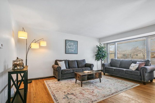 3203 N 94th STREET, Milwaukee, WI 53222