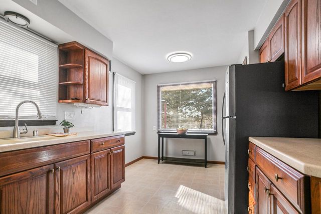 3203 N 94th STREET, Milwaukee, WI 53222