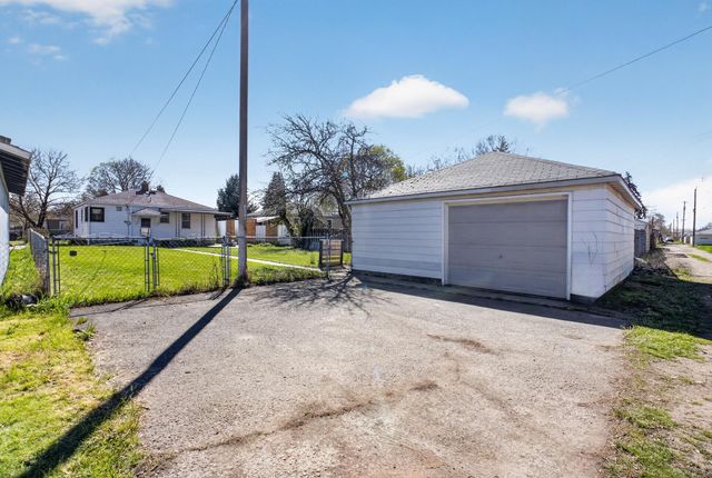 2317 E Sinto Ave, Spokane, WA 99202