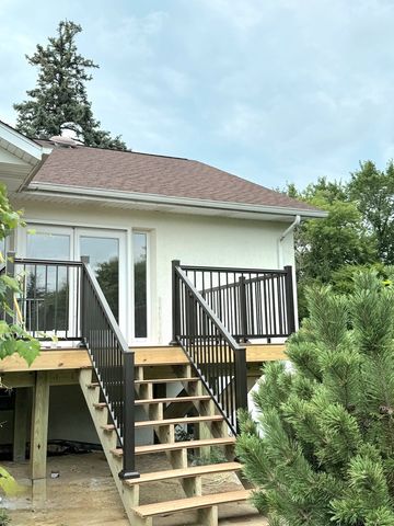 5185 Grand Avenue, Gurnee, IL 60031