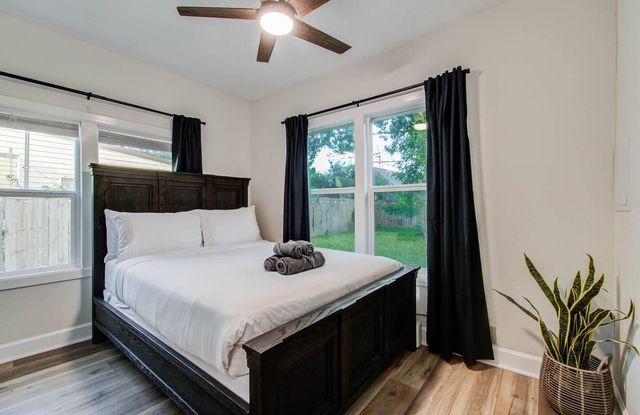 5312 Jefferson Street, Houston, TX 77023