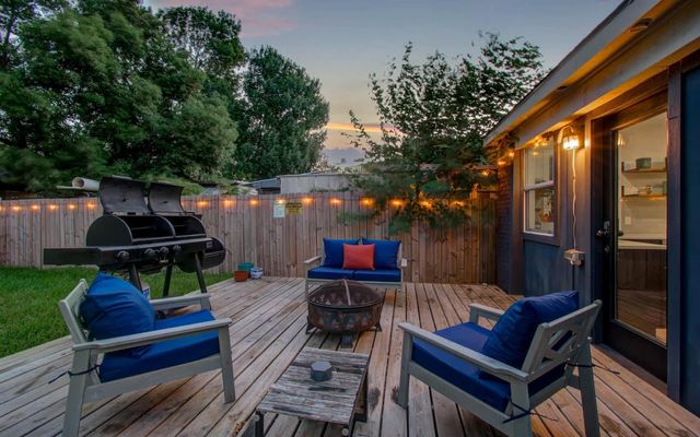 5312 Jefferson Street, Houston, TX 77023