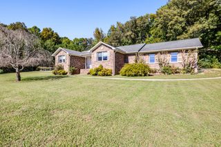 160 Ginger Ln, Camden, TN 38320
