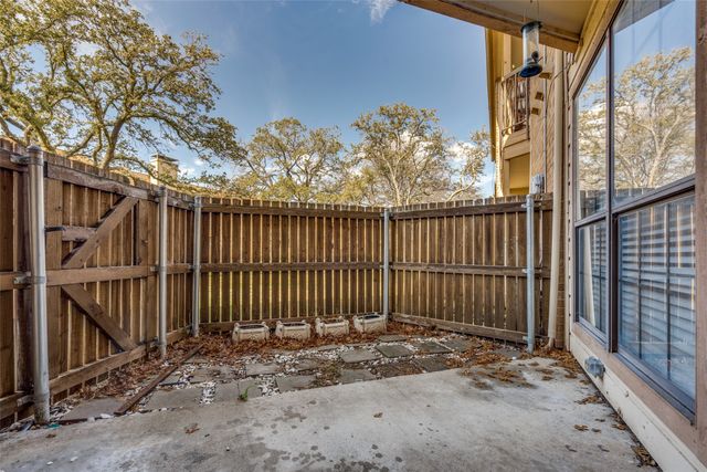16301 Ledgemont Lane 179, Addison, TX 75001