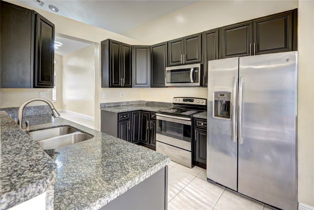 11526 NW 5th Street, Coral Springs, FL 33071