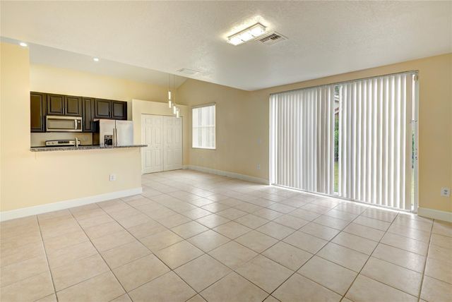 11526 NW 5th Street, Coral Springs, FL 33071