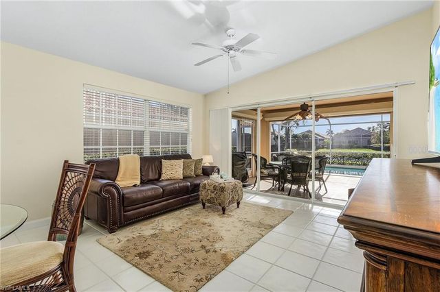 4147 Los Altos CT, Naples, FL 34109