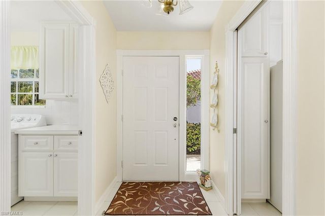 4147 Los Altos CT, Naples, FL 34109