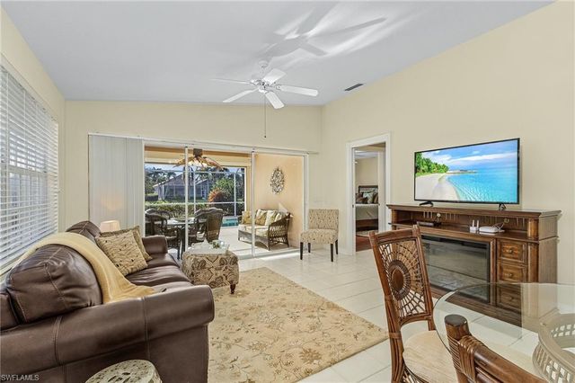4147 Los Altos CT, Naples, FL 34109