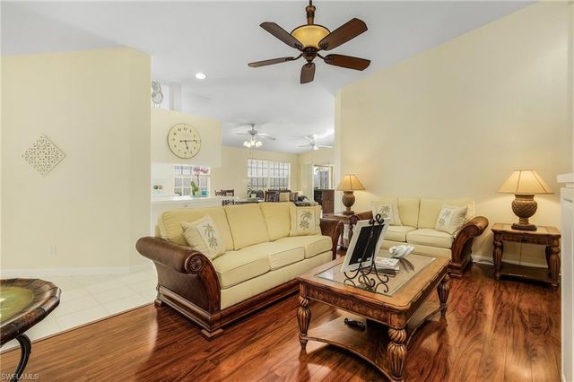 4147 Los Altos CT, Naples, FL 34109