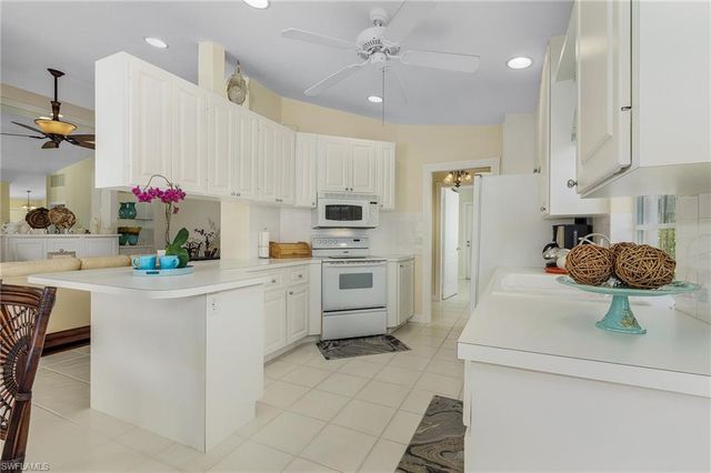 4147 Los Altos CT, Naples, FL 34109