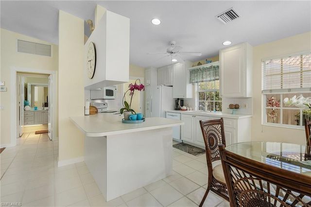 4147 Los Altos CT, Naples, FL 34109