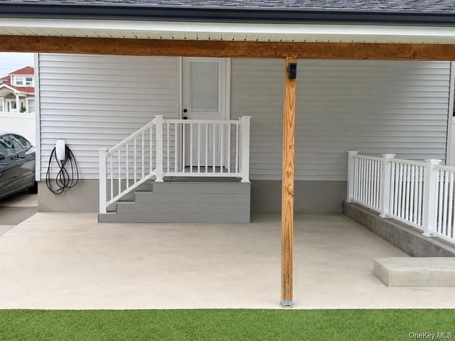 130 Elizabeth Avenue, Hempstead, NY 11550