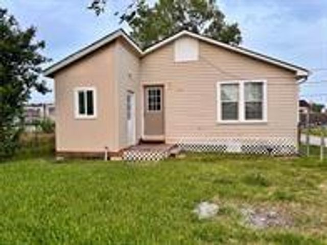 1106 Elm Street, Deer Park, TX 77536