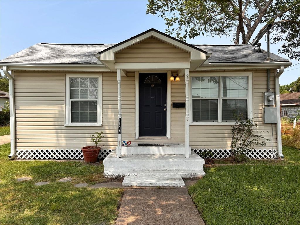 1106 Elm Street, Deer Park, TX 77536