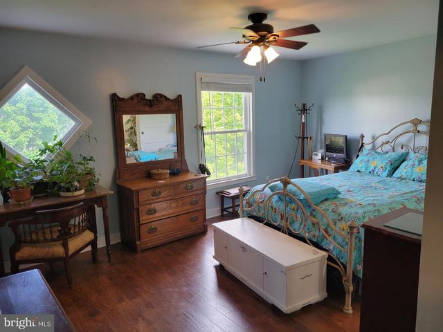2 BROADWAY CIR, Cumberland, MD 21502