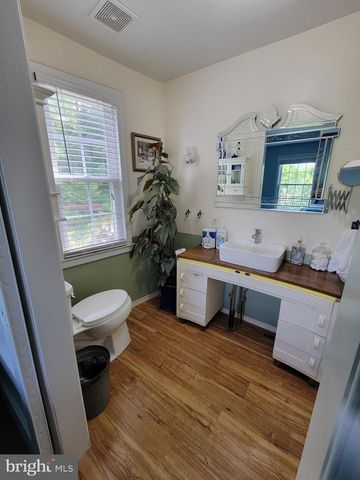 2 BROADWAY CIR, Cumberland, MD 21502