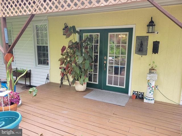 2 BROADWAY CIR, Cumberland, MD 21502