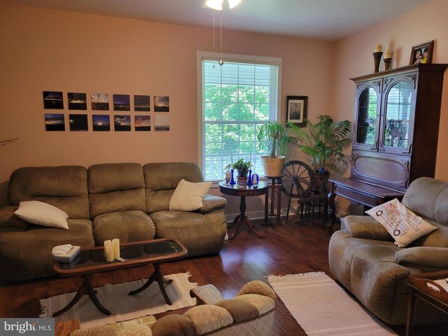 2 BROADWAY CIR, Cumberland, MD 21502