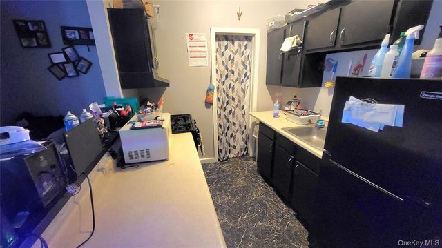 164 Thompson Street, Poughkeepsie, NY 12601