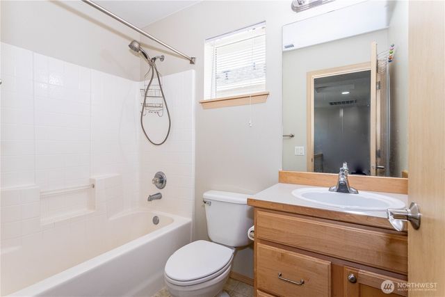 324 Kirkland Place SE, Renton, WA 98056