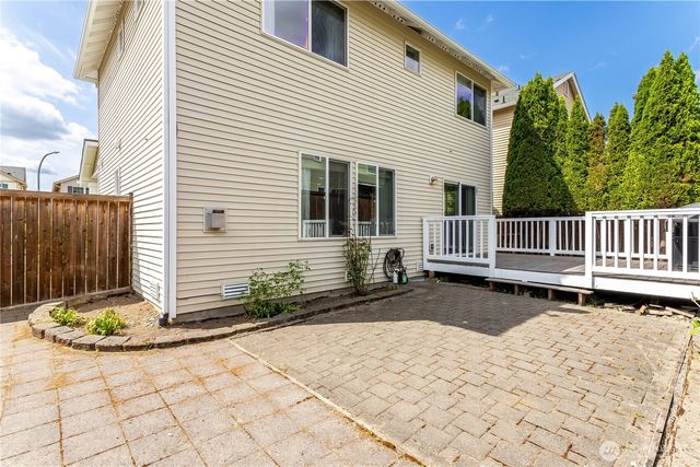 324 Kirkland Place SE, Renton, WA 98056