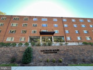 95 E WAYNE AVE #200, Silver Spring, MD 20901