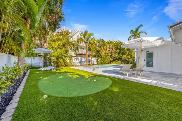 414 79TH STREET, Holmes Beach, FL 34217