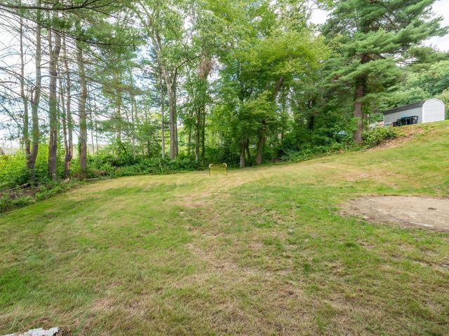 199 Greenville, North Smithfield, RI 02896