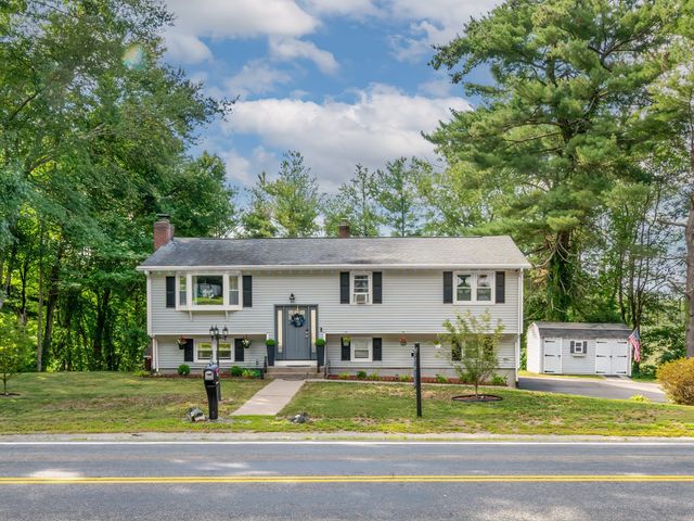 199 Greenville, North Smithfield, RI 02896