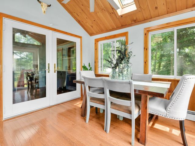 199 Greenville, North Smithfield, RI 02896