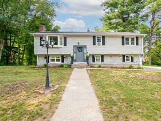 199 Greenville, North Smithfield, RI 02896