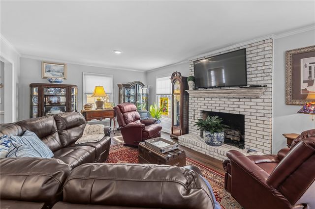 204 Warrington Drive, Easley, SC 29642