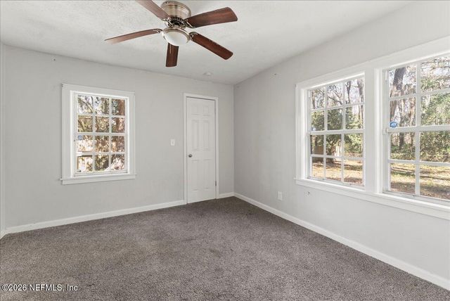 10565 BESSENT Road N, Jacksonville, FL 32218