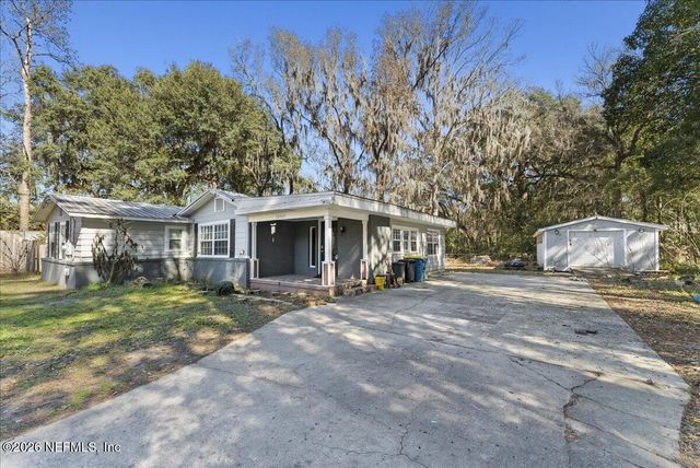 10565 BESSENT Road N, Jacksonville, FL 32218