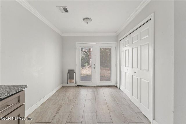 10565 BESSENT Road N, Jacksonville, FL 32218